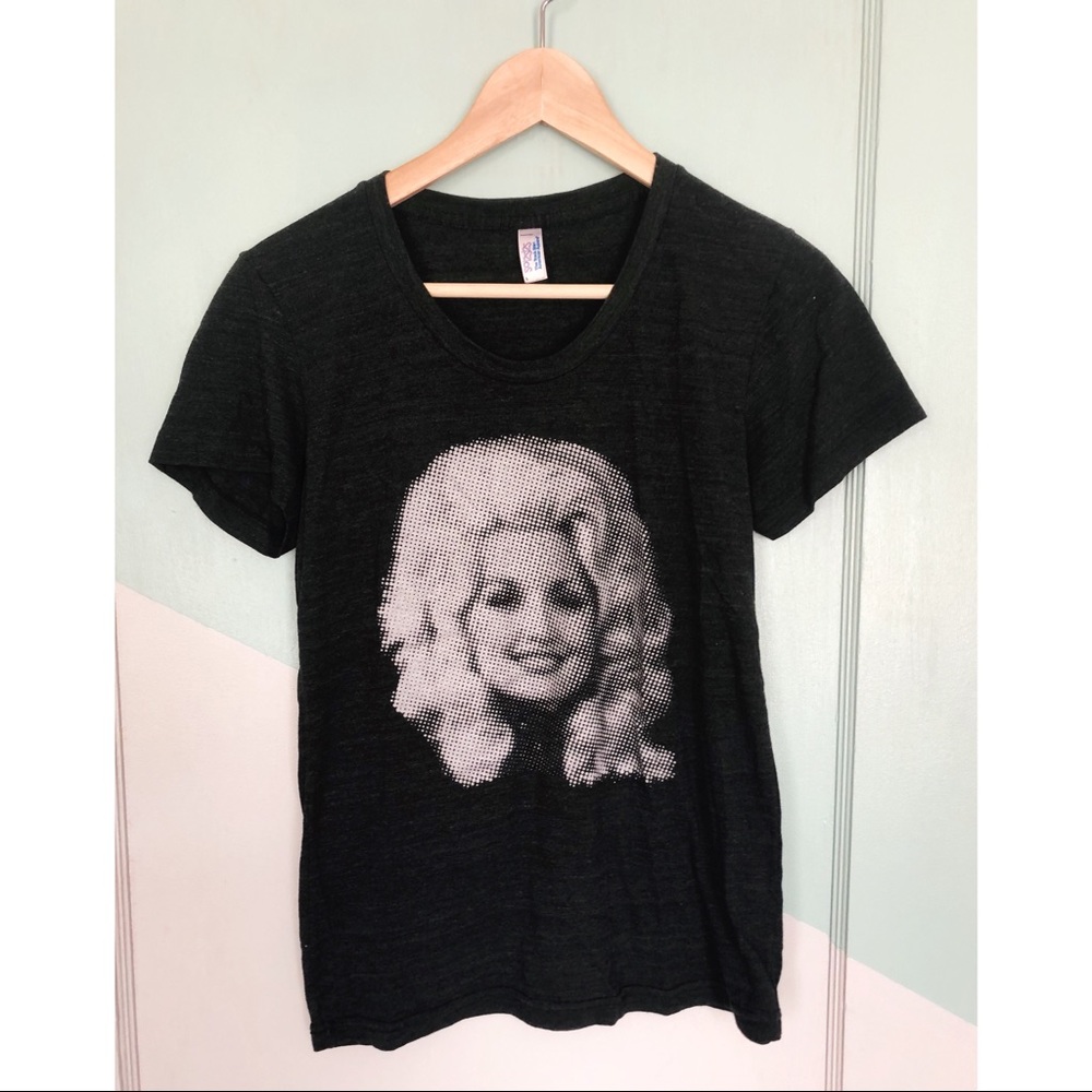 Dolly Parton graphic tee